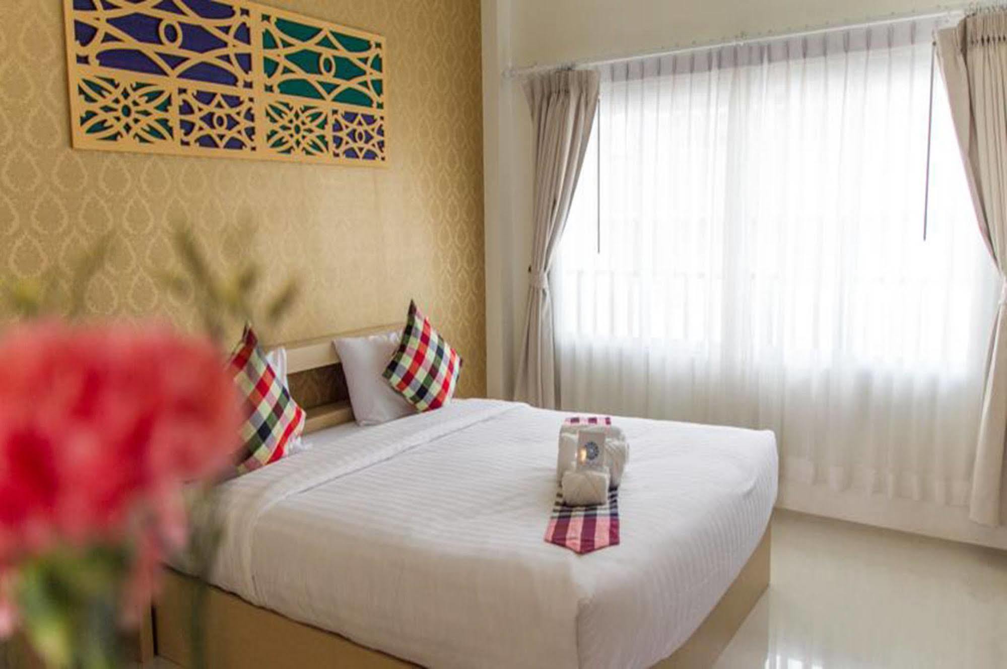 Crystal Nongkhai Hotel Nong Khai Extérieur photo